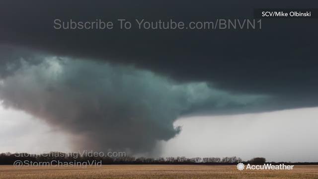 Storm chasing photographer Mike Olbinski captured this incredible video while he was out chasing an EF-3 tornado in Culver City, Kansas.