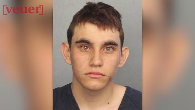 19-year-old Nikolas Cruz legally bought an AR-15 he then used to allegedly kill at least 17 and injure 14 in one of the deadliest school shootings in US history. So how easy was it for him to buy the gun? Veuer's Sam Berman has the full story.